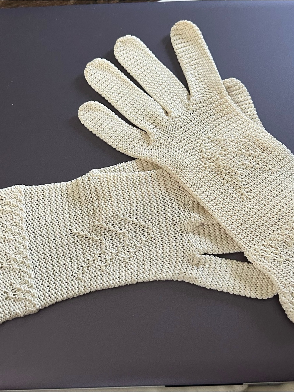 Vintage Cream Knit/crocheted Women's Gloves -very Dainty